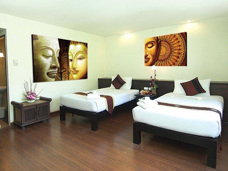 Phuket Heritage Hotel Karon Esterno foto